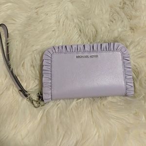 NWT Michael Kors wristlet
